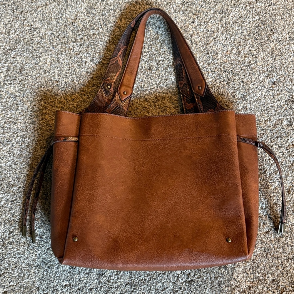 Multi Compartment tote - Picture 5 of 6
